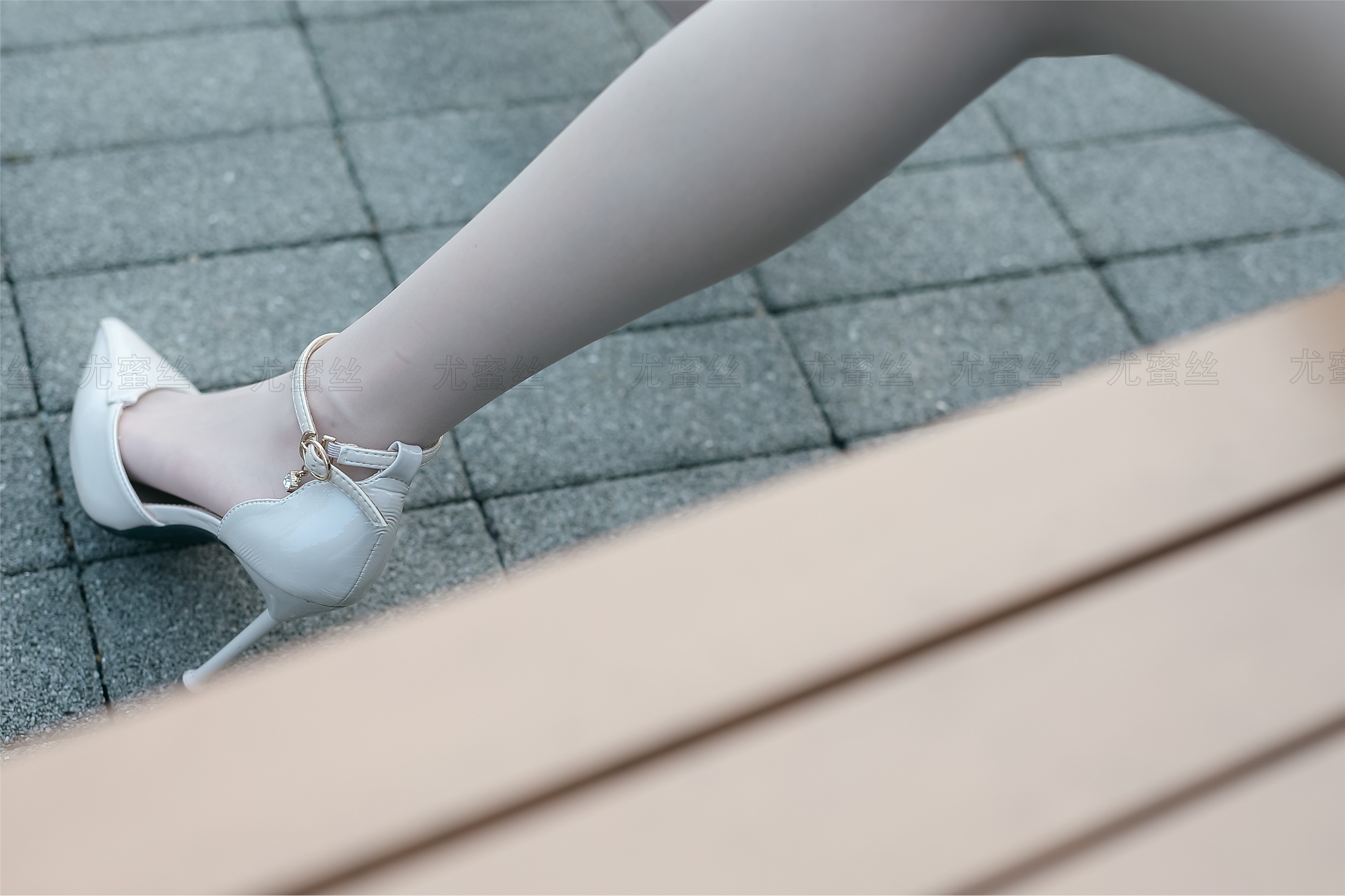 尤蜜丝 穿搭写真 NO.023